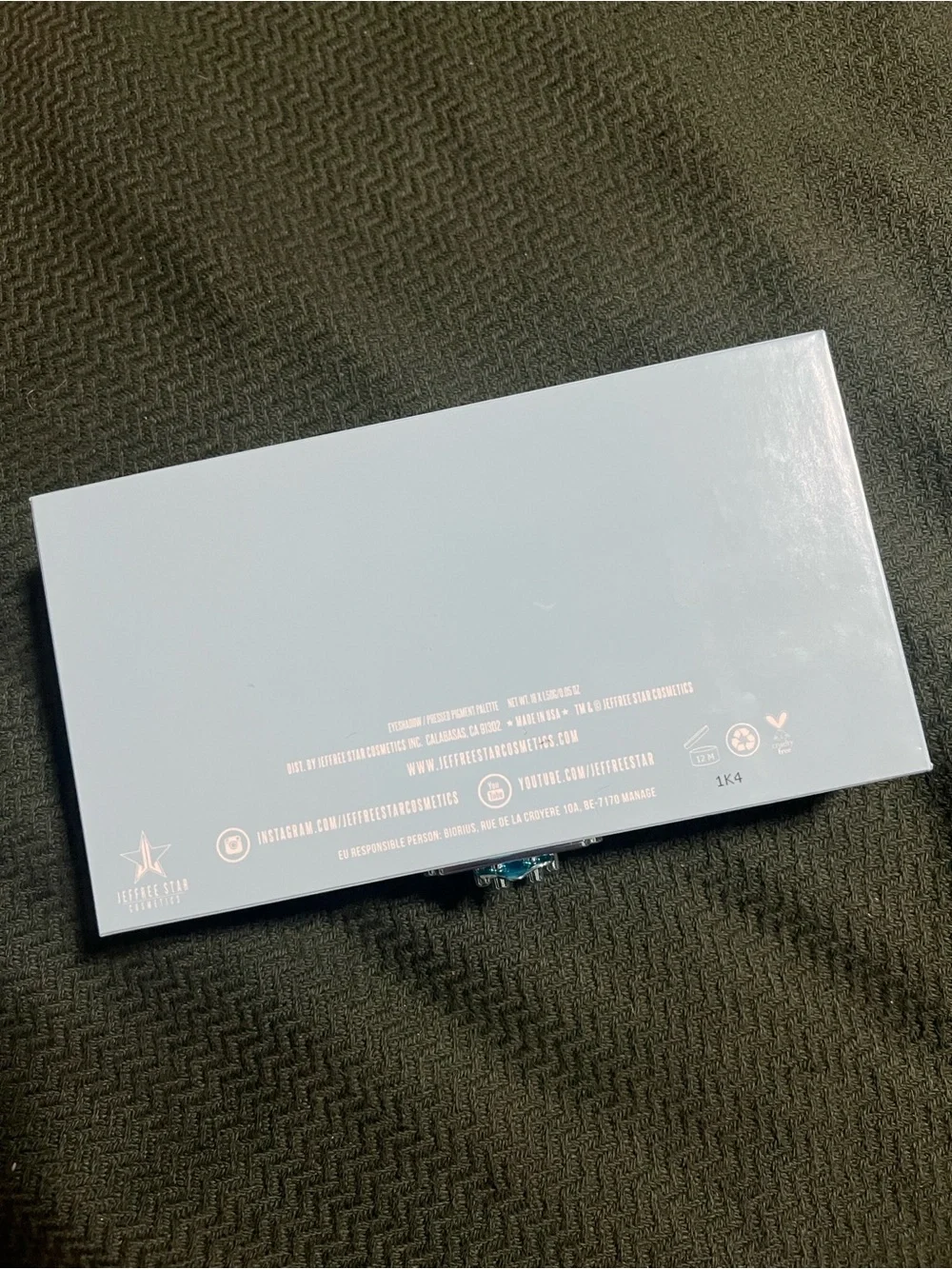Jeffree Star Cosmetics Blue Blood Makeup Palette [No box]